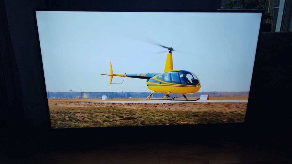 Telewizor Samsung UE49NU7302 || 49 cali UHD  || Wi-Fi Smart TV Tizen