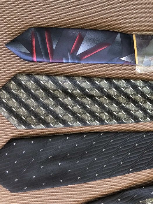 Галстуки чоловічі нові