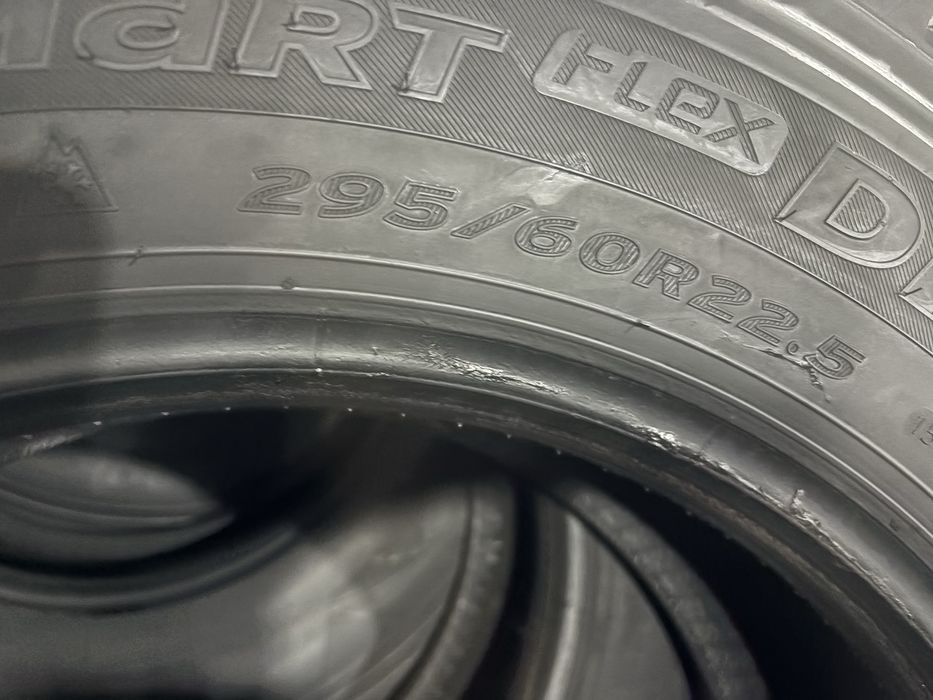 шина вантажна б/в 295/60R22,5 Hankook DH31  (4 шт.)