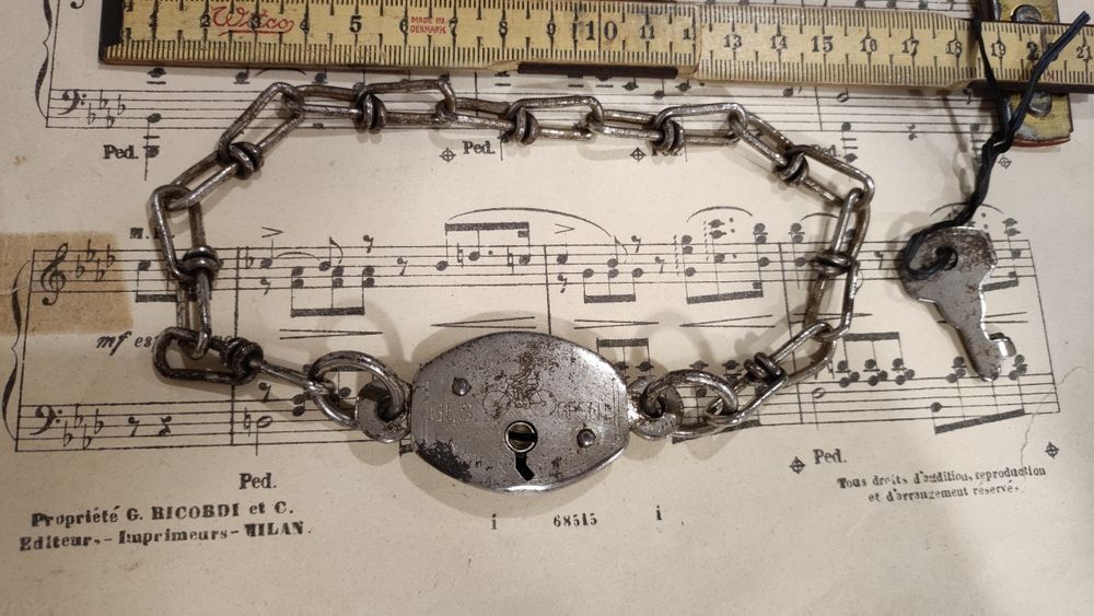 Cadeados de bicicleta antigos