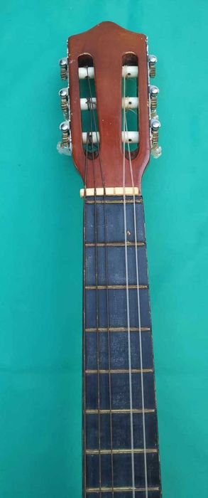 Guitarra Clássica para crianças.