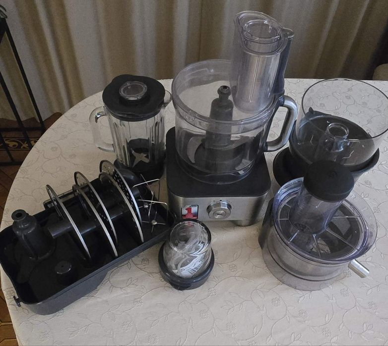 Продается комбайн KENWOOD multi pro excel