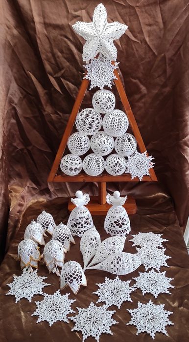 Szydełkowe ozdoby świąteczne