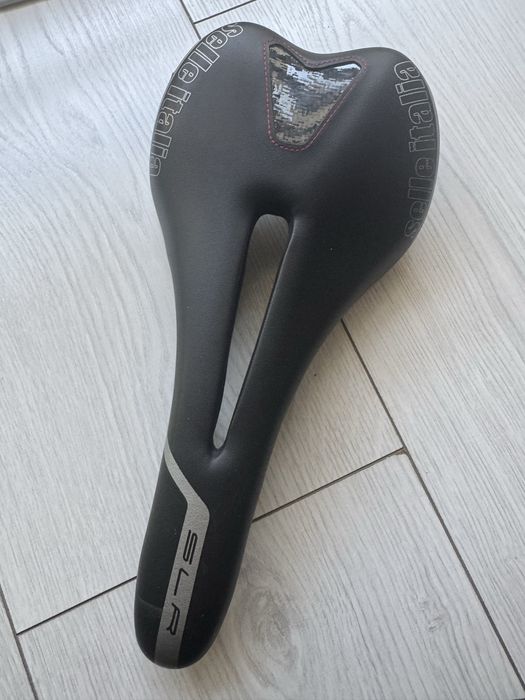 Siodełko Selle Italia SLR Kit Carbonio Flow S2