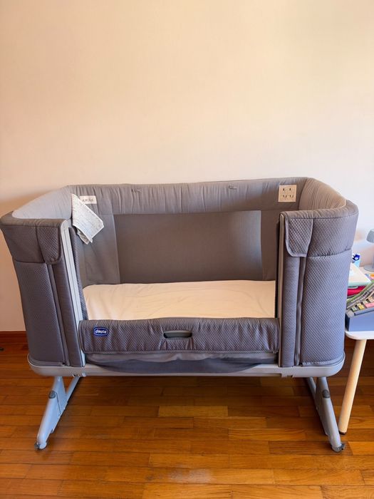 Berço Next2Me Forever (Chicco) Limpa! e pronta para usar