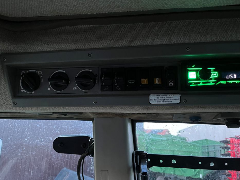 Fendt 415 Vario z nawigacją