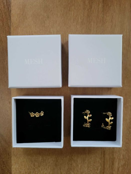 Conjunto Argolas + Anel de Flores Dourados - MESH