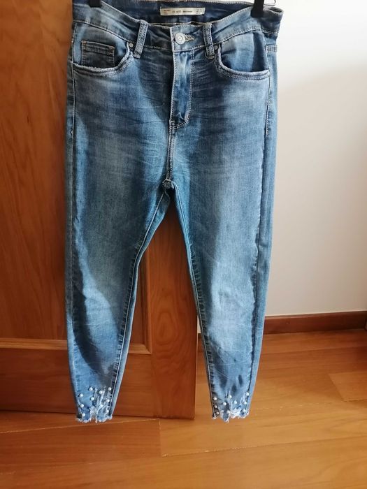 Calças de ganga com pérolas