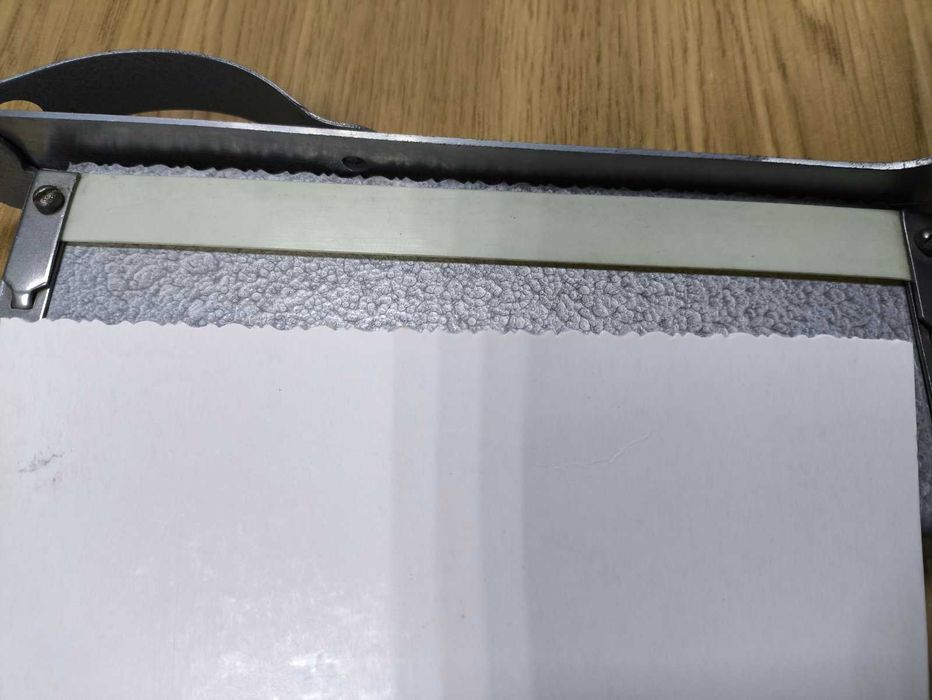 Станок для фігурної обрізки фотографій СССР