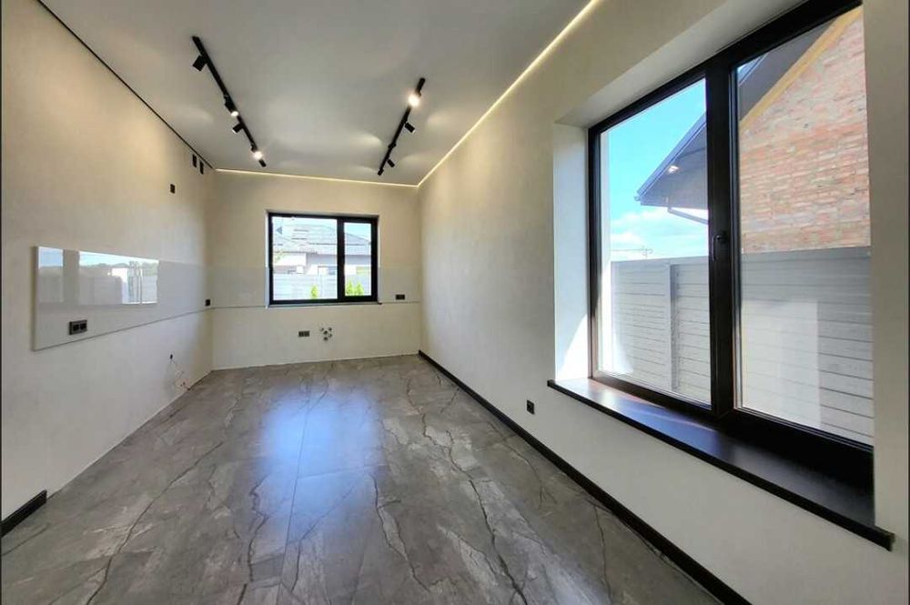 Продам будинок в Шкуринцях 9922