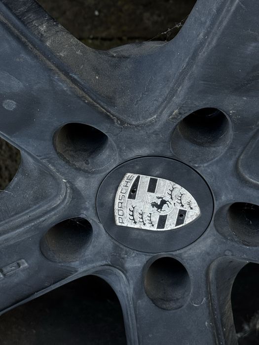 Продам колеса R20