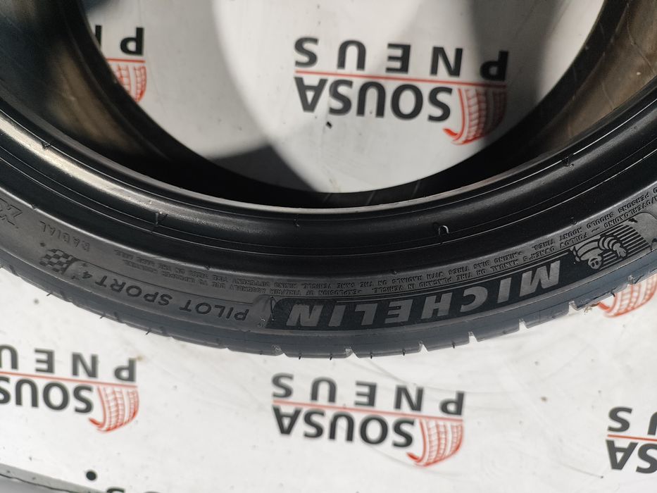 2 pneus semi novos 255-35R19 Michelin - Oferta dos Portes