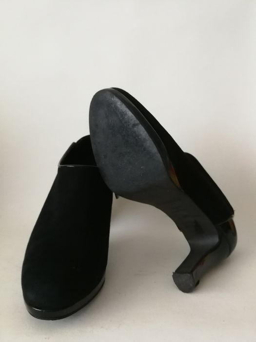 Sapatos: Sommits, Guess, Perlato