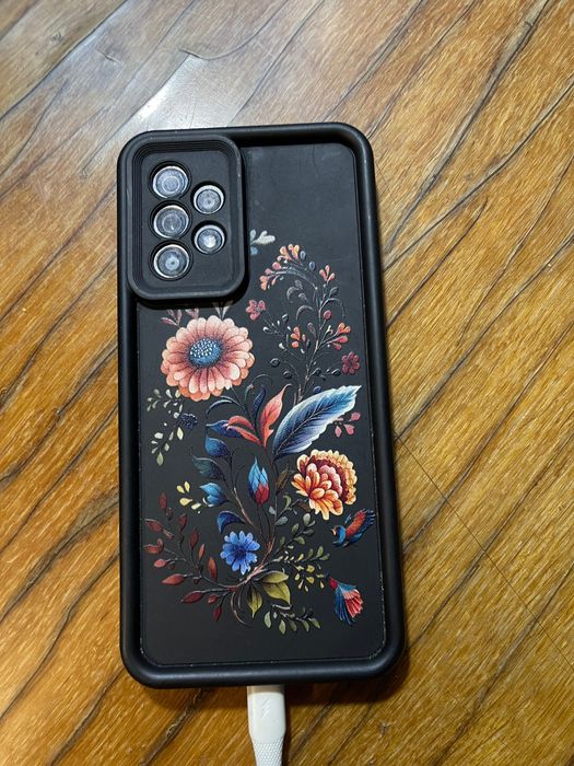 Продам телефон самсунг Гелексі А 52