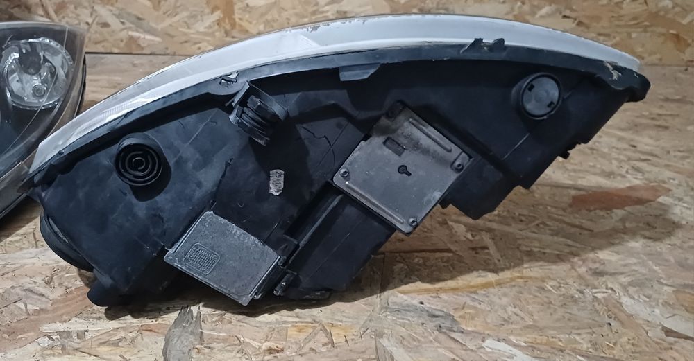 Óticas Xenon Seat Leon 1p