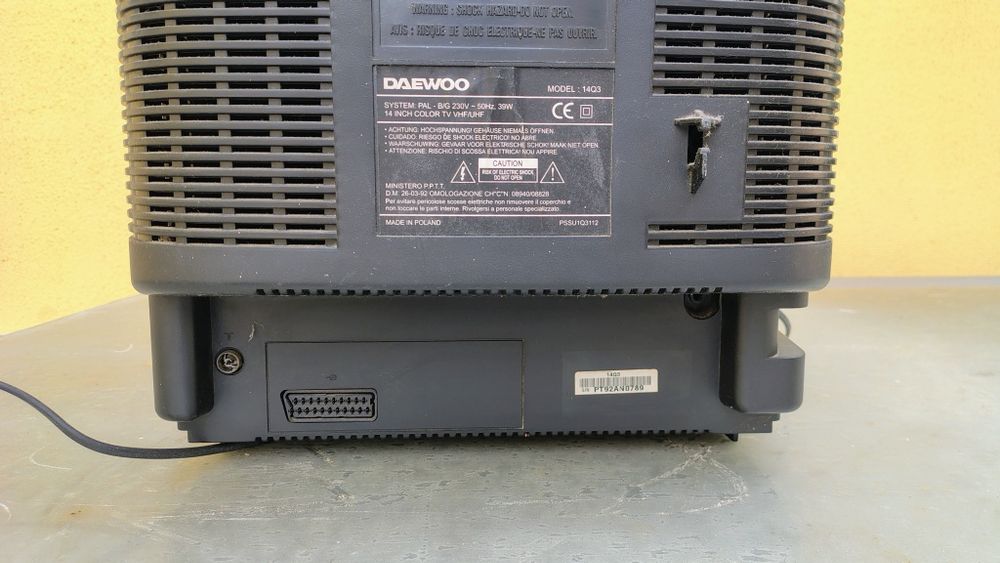 Televisão CRT Daewoo 14 Polegadas com Comando Original