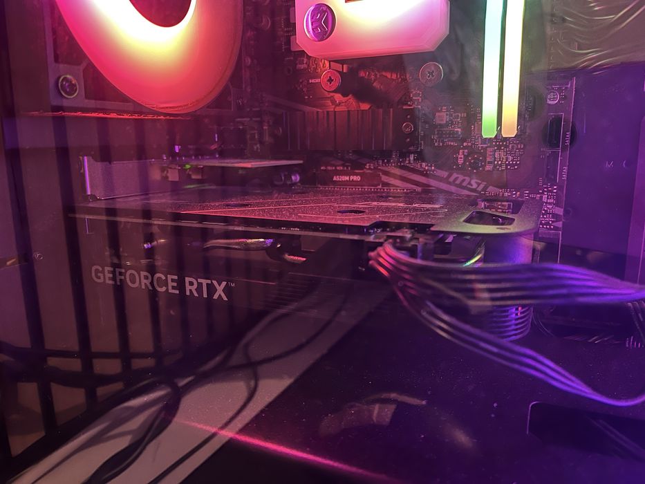 Placa grafica RTX 4060 TI 8Gb da Asus