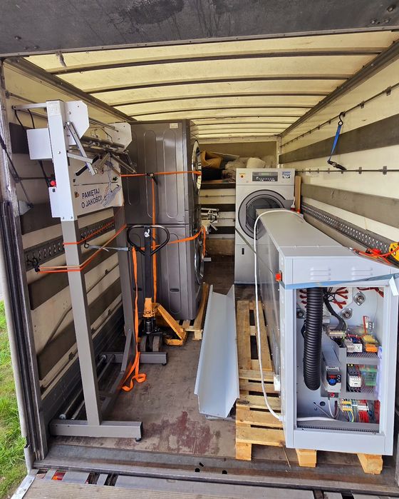 Usługi Transportowe Szczecin / Transport z windą załadunkową od ręki!