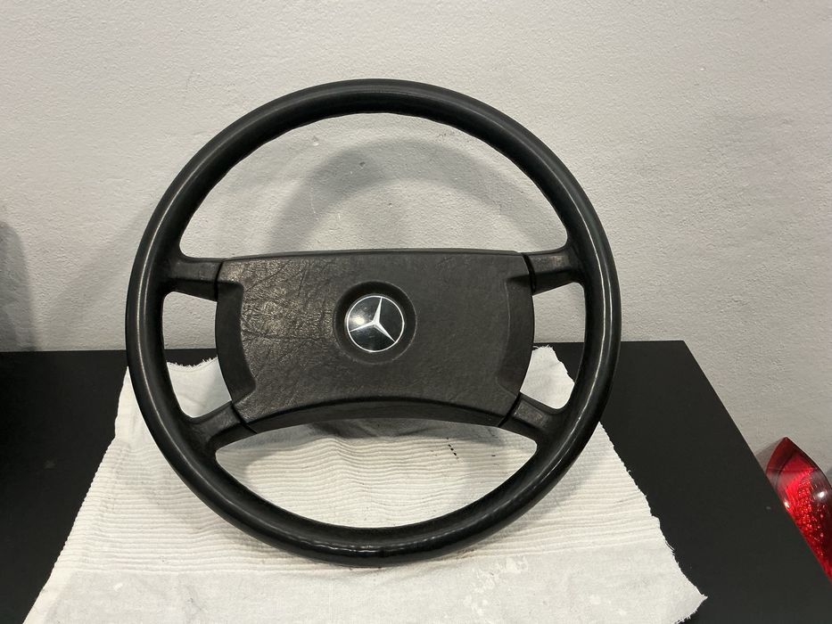 Volante mercedes w124  200D