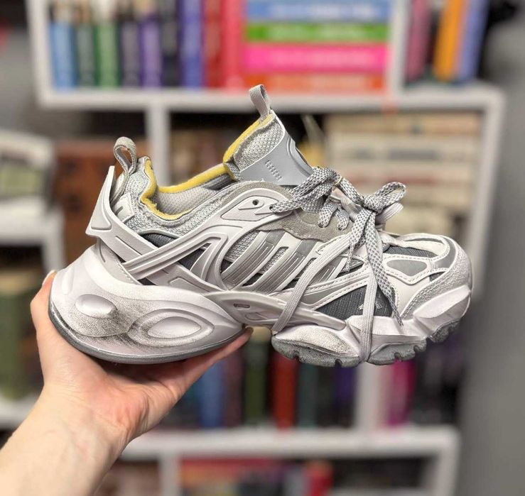 Кросівки Кроссовки Жіночі Adidas Vento XLG Deluxe Grey JR9633 | 36-40 сірі повсякденні зручні кросовки