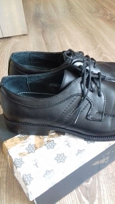 Buty męskie r 44