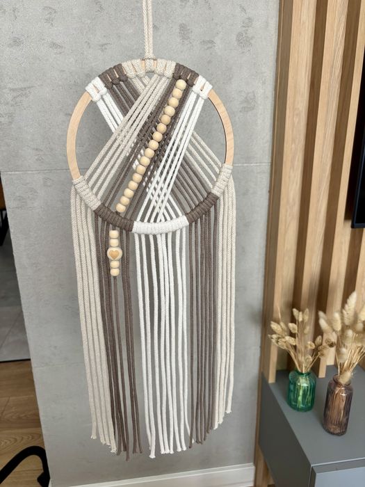 Makrama na drewnianej obręczy,  handmade, łapacz snów, dekoracja w stylu boho