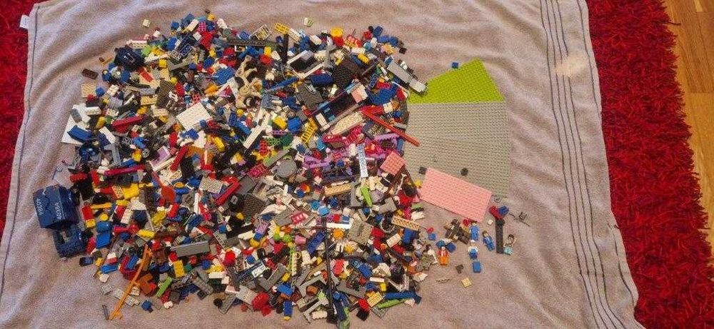 Lote de 9 Kg de peças tipo Lego