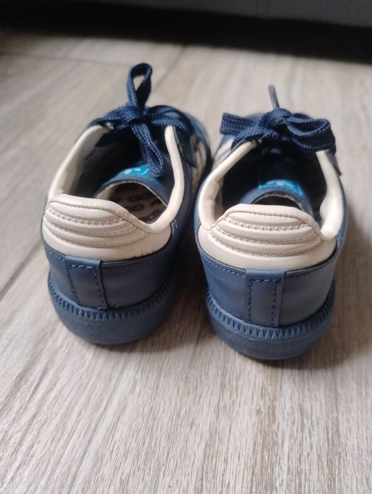 Buty adidas dziecięce