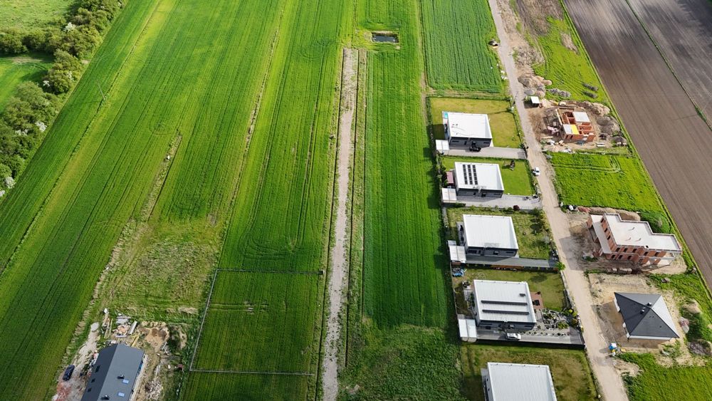 Działka 1200 m2, woda, prąd, wydane WZ