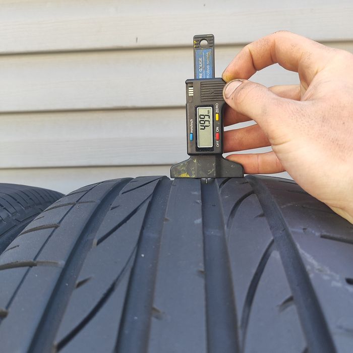 Пара літніх шин Bridgestone 255/60 R17 255*60 17 Dueler H/P 001751