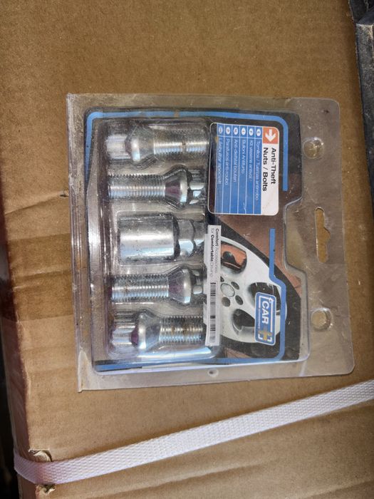 Conjunto parafusos antifurto Sumex p/ carro