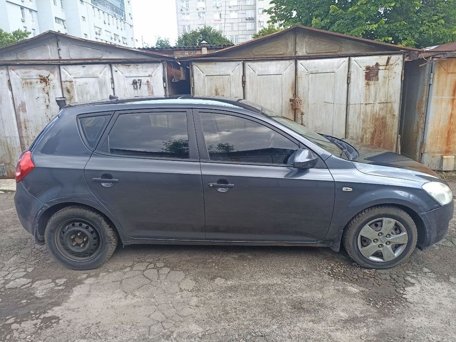 Kia ceed 2008 продаж