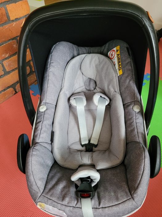 Maxi Cosi Pebble Plus 0-12 kg + otulacz