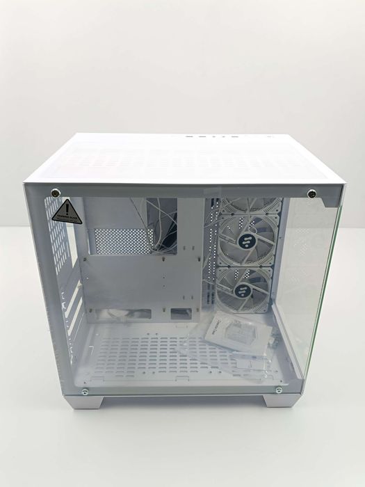 Obudowa PC Lian Li O11 Vision Compact Midi Tower szkło hartowane biała