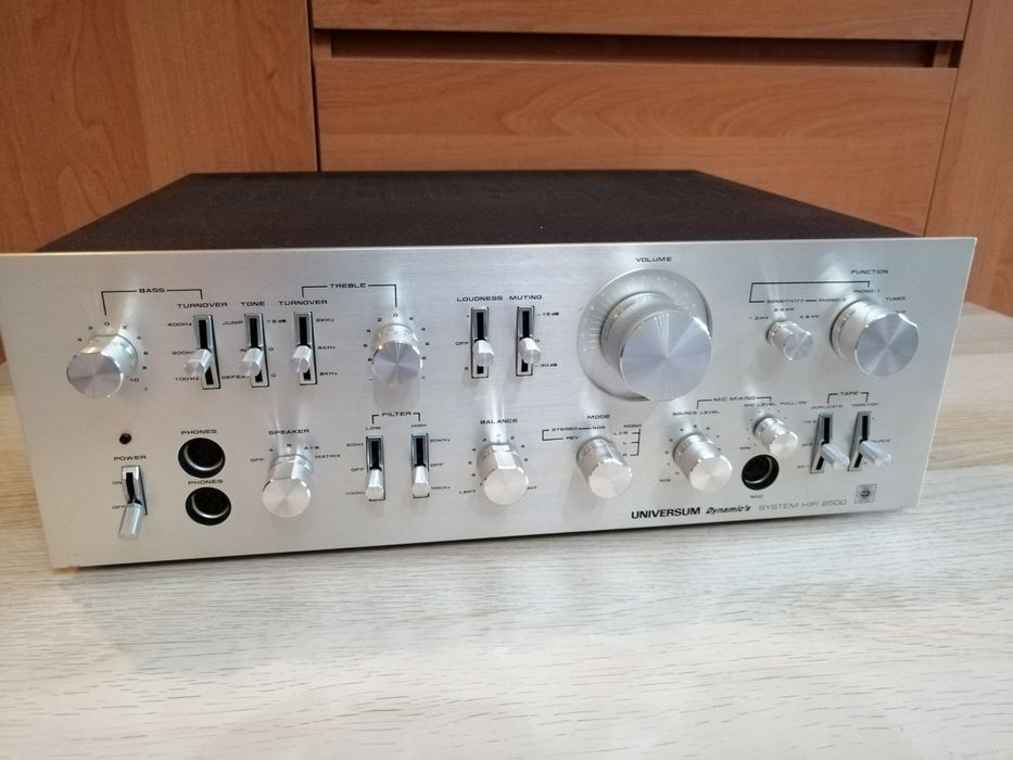 Wzmacniacz Universum System HIFI 2500