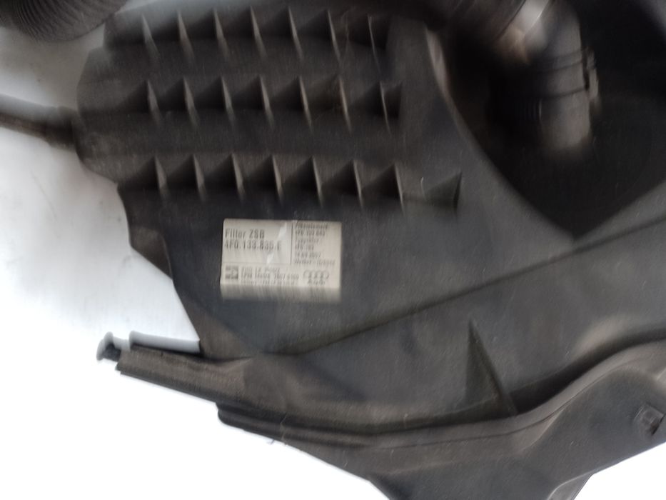Audi A6 C6 2.0 tdi 2.7 3.0 2.4 bdw 3.2 fsi obudowa filtra powietrza