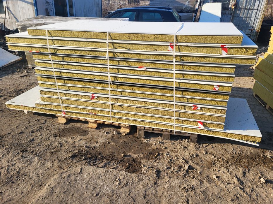 Plyty warstwowe 60,80,100,150,200mm