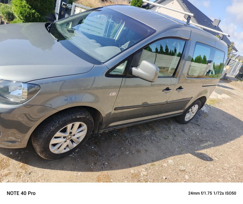 VW caddy 5 osobowy