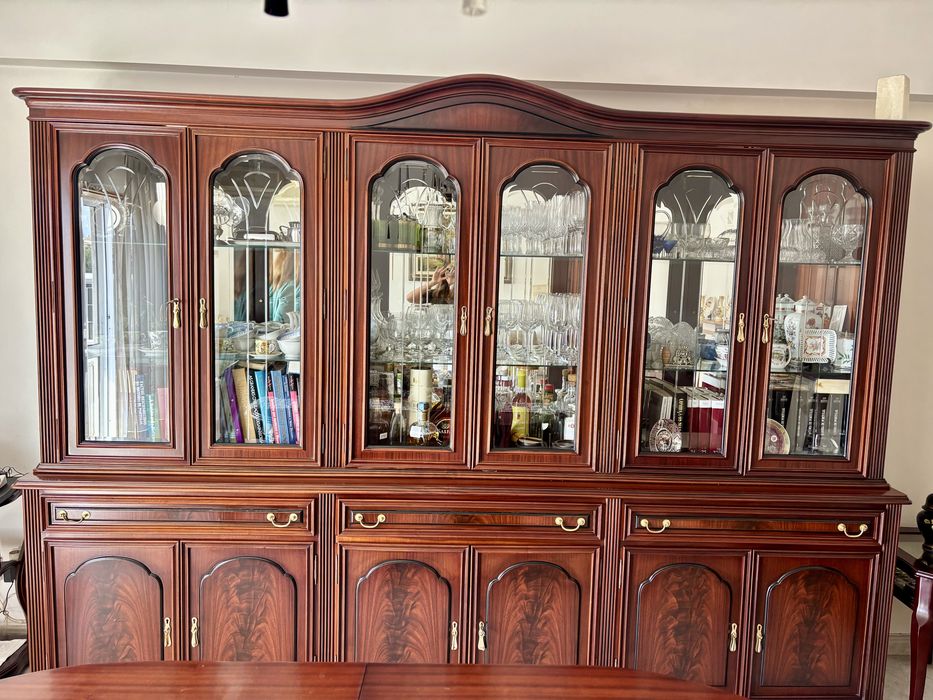 Movel de sala cristaleira