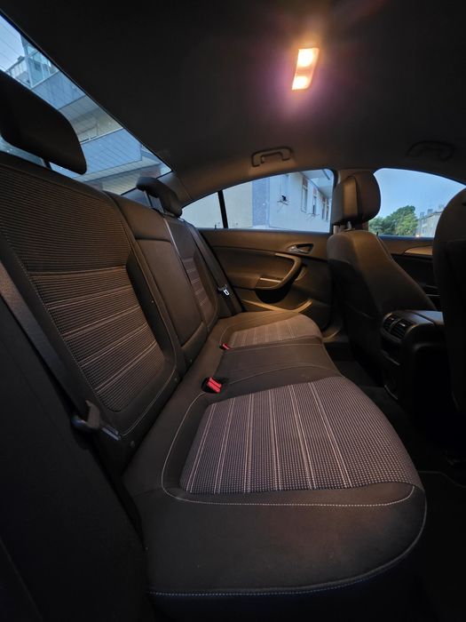 Opel Insignia — fotografia 5