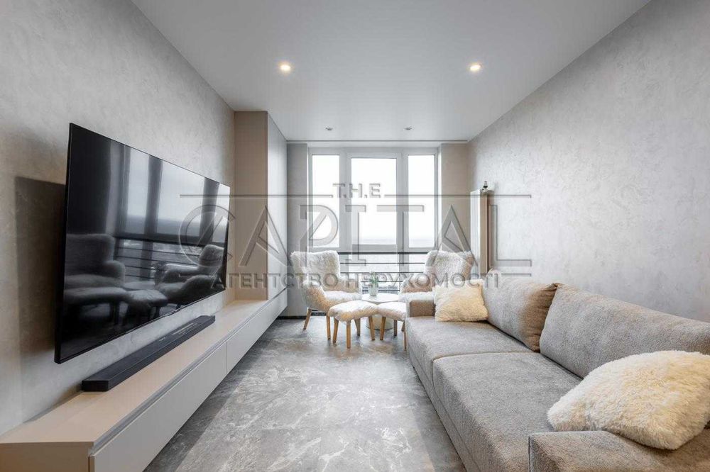 Перша здача Дизайнерська Варшавський + ГЕНЕРАТОР Ретровіль 50м