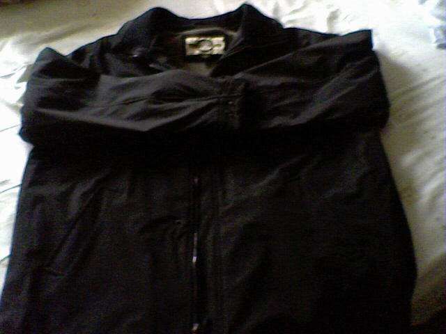 Casaco de Inverno Preto XL (NOVO)
