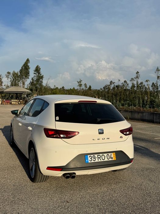 SEAT Leon 2.0 TDI FR 150cv | 2013 | Muito bom estado foto 4