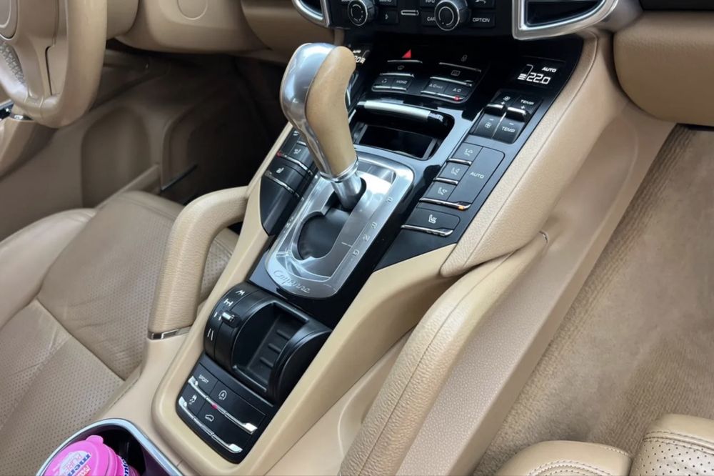 Porsche cayenne 2013 3.6