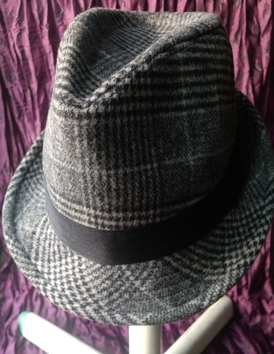 Капелюх  фетровий