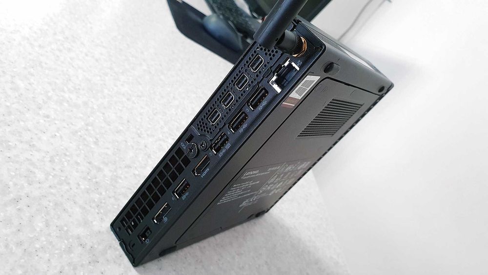 Рабочая станция Lenovo ThinkStation P340, i5-10600KF/16GB/256GB/P1000