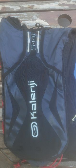 Vendo Mochila Hidratação 9/14L , Kalenji, c/ flask