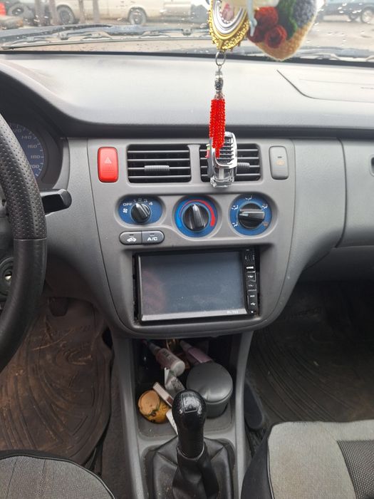 В продажу Honda HR-V