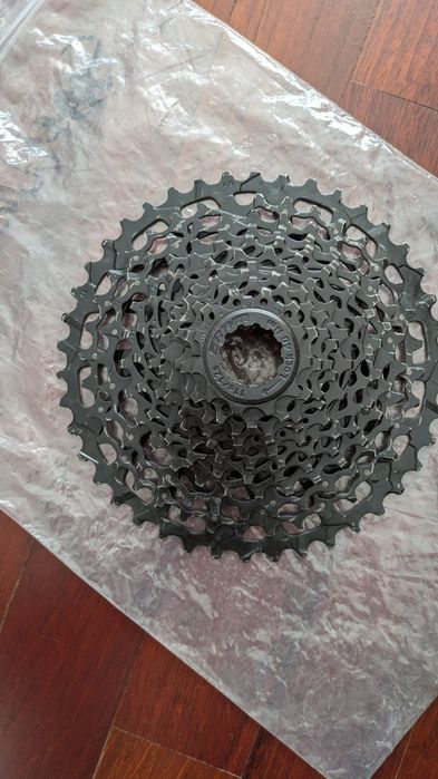 Cassete SRAM de 11 velocidades, 11-42T