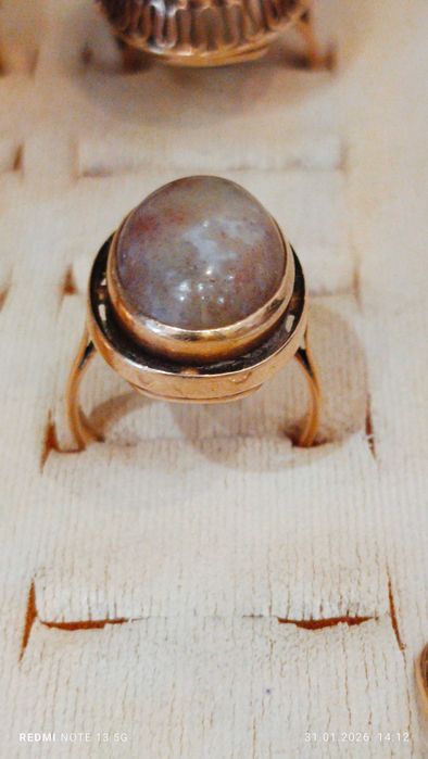 Złoty pierścionek 585